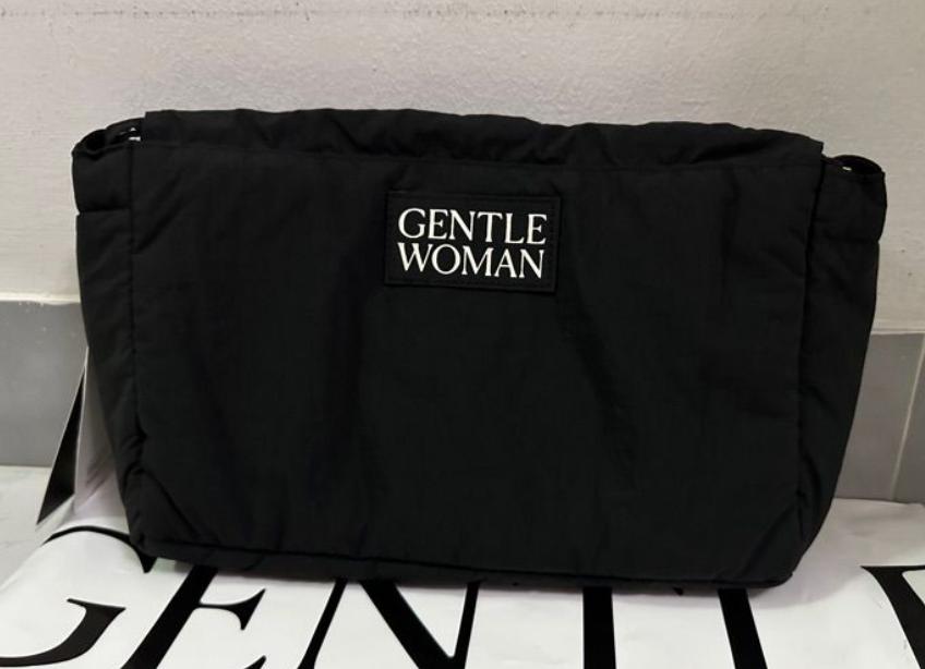 Gentlewoman Bag ทรงเกี๊ยว 3