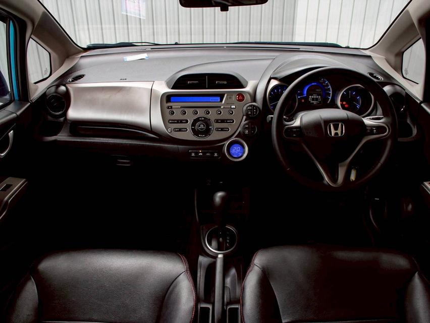 HONDA JAZZ, 1.3 HYBRID ปี 2012  โฉม ปี08-14 9
