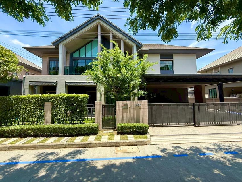 ขายบ้านเดี่ยว บางกอก บูเลอวาร์ด แจ้งวัฒนะ 2 ที่ดิน 87 ตร.วา 4 ห้องนอน 6 ห้องน้ำ สวยหรู เฟอร์นิเจอร์ครบ พร้อมเข้าอยู่