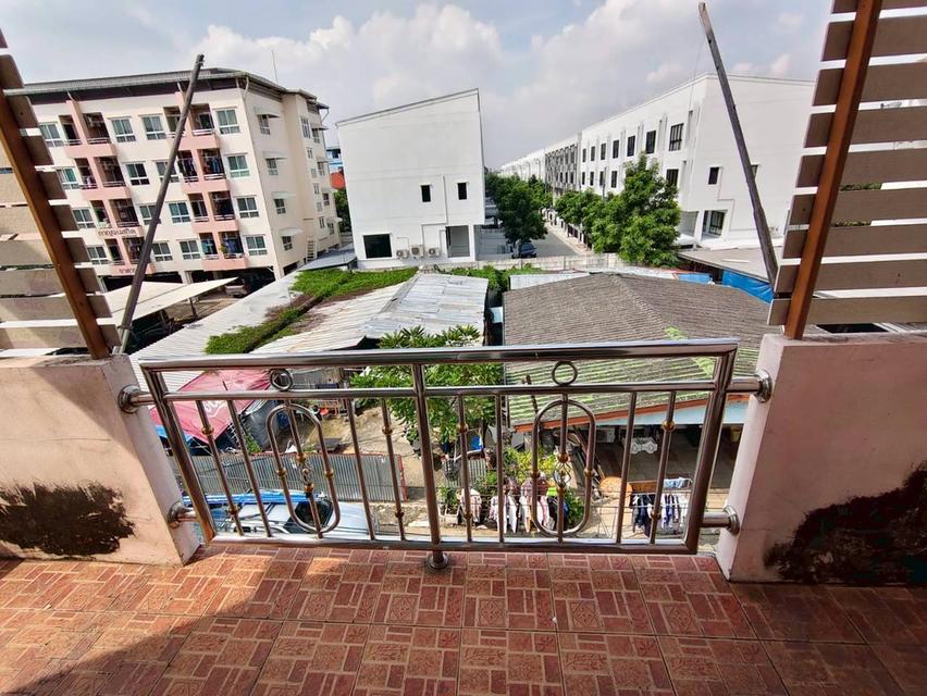 อาคารพาณิชย์ 3 ชั้น ซอยลาดพร้าว 101 ถนนลาดพร้าว แขวงคลองจัน เขตบางกะปิ กรุงเทพมหานคร 18