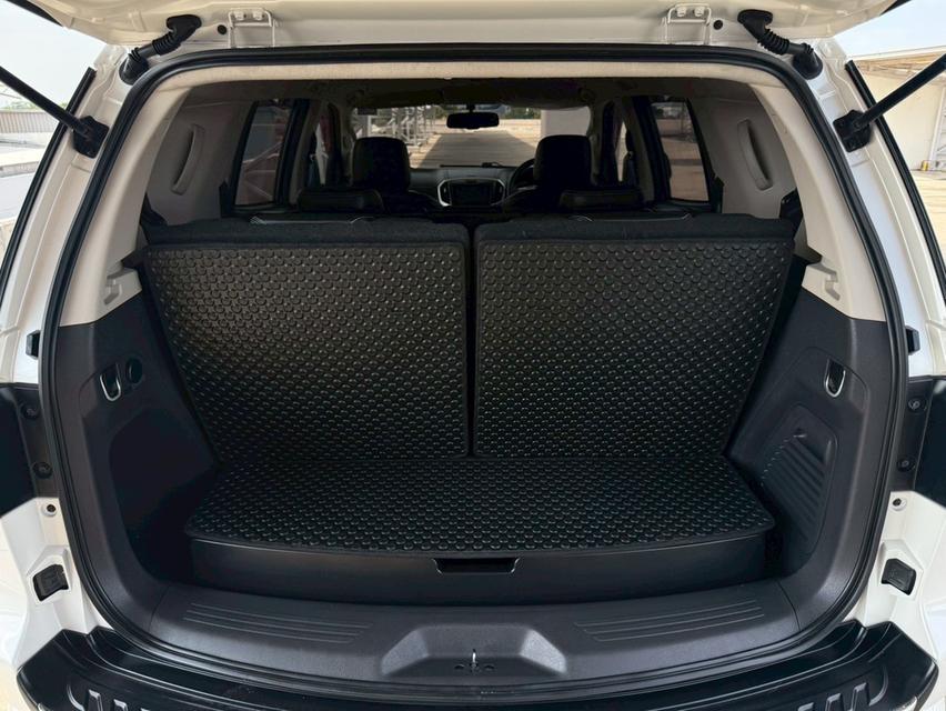 ISUZU MU-X The Iconic DVD Navi 1.9L DDi BluePower Turbo 18