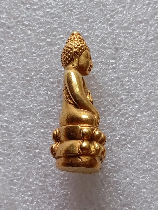 พระกรี่งเปาวเรศใต้ฐานมีจปรสภาพสวย รูปย่อยที่ 4