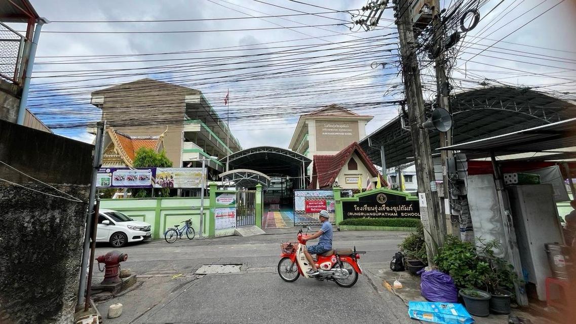 บ้านสุขุมวิท 52 ตารางวา ราคาต่ำกว่าประเมิน 3.99 ใกล้bts มากทั้ง2 ทาง 8