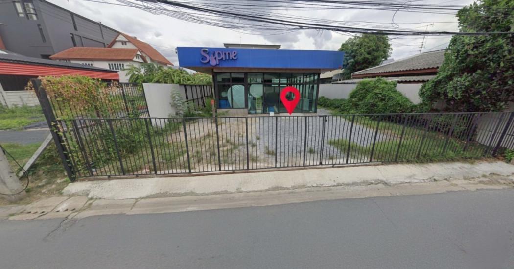 ขายที่ดินพร้อมสิ่งปลูกสร้าง เนื้อที่ 84 ตร.ว. ติดถนนซอยโชคชัย 4 ซอย 72 ซอย 10 1