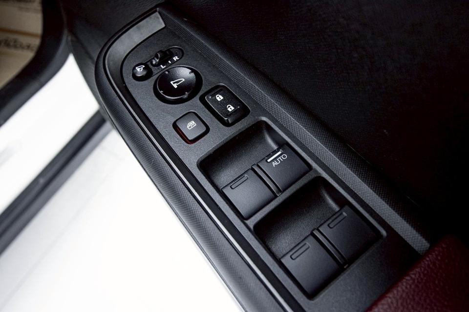 รหัสรถ  1D641 BRV 1.5 SV 2020 9