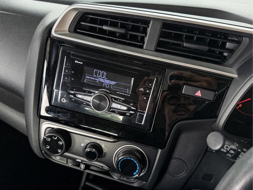 2020 HONDA JAZZ, 1.5 i-VTEC S  8