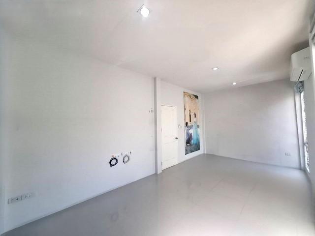 ขายถูกทาวน์เฮ้าส์ 2 ชั้น21 วาเดอะแกรนด์พาร์ค ใกล้หลายนิคมอุตสาหกรรมบางประอิน,ไฮเทค,โรจนะบางปะอิน อยุธยา 5