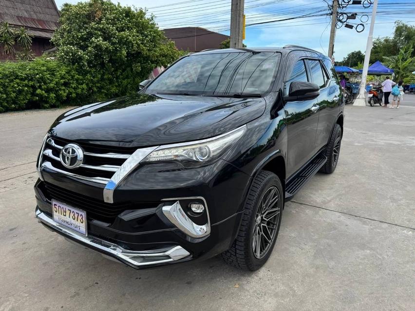 TOYOTA FORTUNER 2.4V 4x4 SIGMA 4 ปี 2017 จด 2018