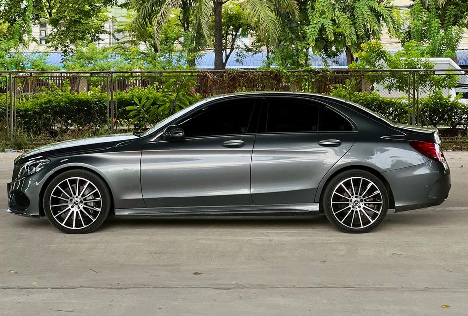 Mercedes Benz C350e AMG Plug-in Hybrid W205 ปี 2019