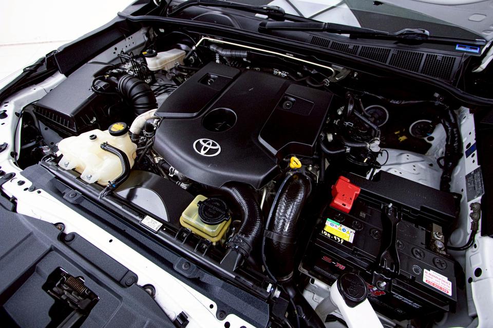 TOYOTA HILUX REVO 2.8 J PLUS STANDARD CAB 2015  14