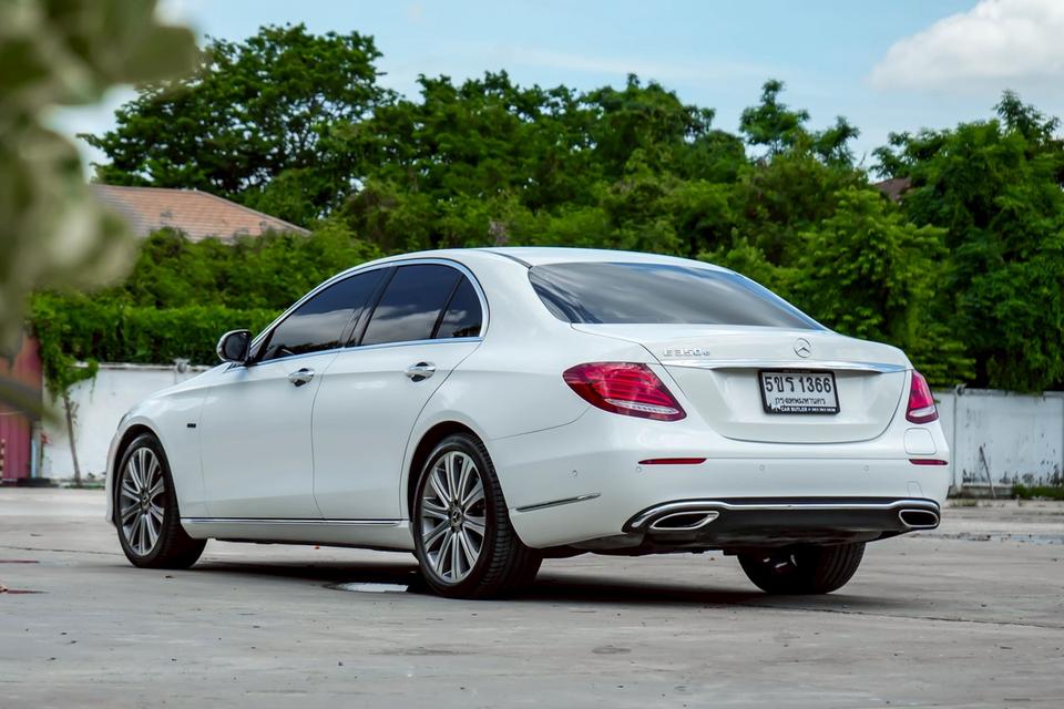 Mercedes-Benz E350e 2.0 Exclusive W213 AT 2018 รูปที่ 8