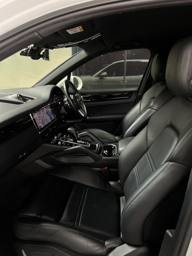 porsche Cayenne 3.0 E Hybird 10