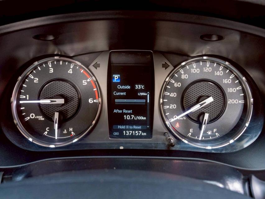 Toyota Revo 2.4 MID Prerunner จดปี 2021 15