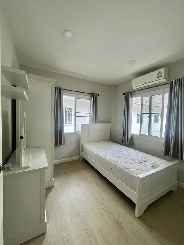 ขายบ้าน 2 ชั้น ใกล้สนามบินเชียงใหม่  บ้านในโครงการ ต.แม่เหียะ อ.เมืองเชียงใหม่  ขาย 4 ล้านบาท (โอน50/50)  9