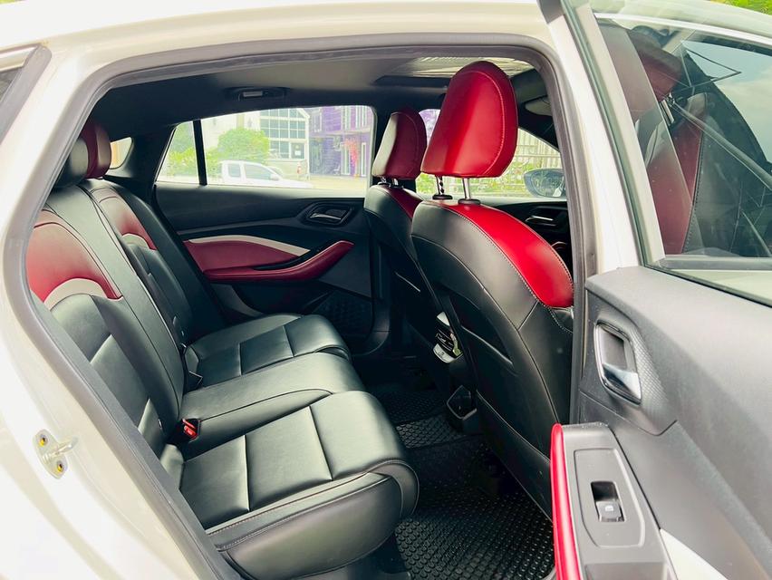 🏎️ ตัว TOP X โฉมใหม่ ดีไซน์สปอร์ตพรีเมียม ประหยัดสุดขีด 2 ระบบ! 🏎️ MG 5 TOP 1.5 X AT ปี 2024 เบนซิน + แก๊ส LPG ประหยัดเงินในกระเป๋าขั้นสุด! รูปที่ 15