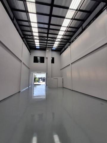 ให้เช่าโฮมออฟฟิศ3ชั้นพร้อมโกดัง 380 ตร.ม.ย่านปากเกร็ดราชพฤกษชัยพกฤษ์ เป็นได้ทั้ง โชว์รูม โกดังสต๊อคสินค้า พื้นที่สำนักงาน ที่อยู่อาศัย 2