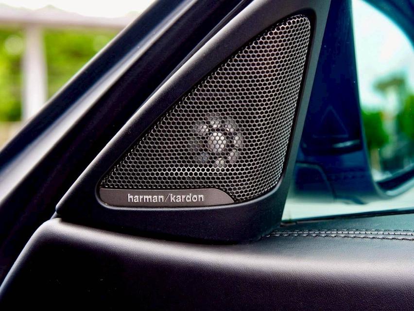 รหัสรถ PR4 BMW F82 M4 Coupe Yas Marina Blue ปี 2015 12