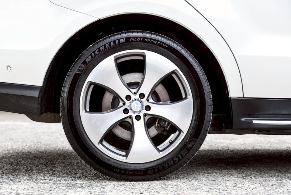 รหัสรถ CBL2880 Mercedes-Benz GLE500e 3.0 4MATIC Exclusive W166 AT 2017 10