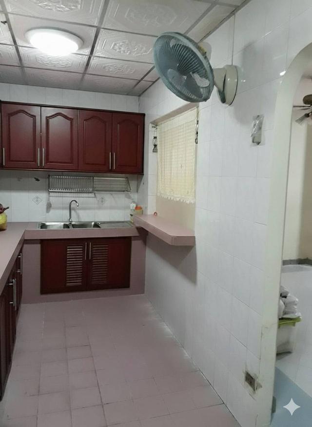 ขายบ้านทาวน์เฮ้าส์ รังสิตคลอง 3 ถูกสุดในโครงการ 5