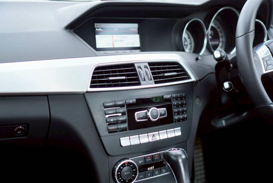 Benz C180 COUPE AMG Sport 2013 สีดำ รูปที่ 9