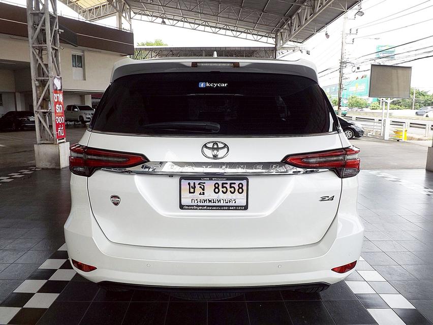 รหัสรถ KCY8558 TOYOTA FORTUNER 2.4V AUTO 4WD ปี 2021 7