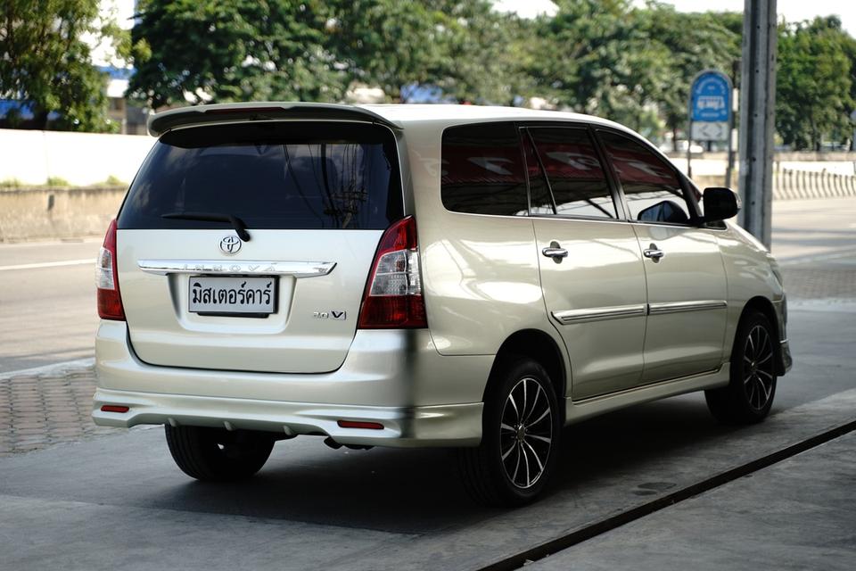 2012 TOYOTA INNOVA 2.0V 3