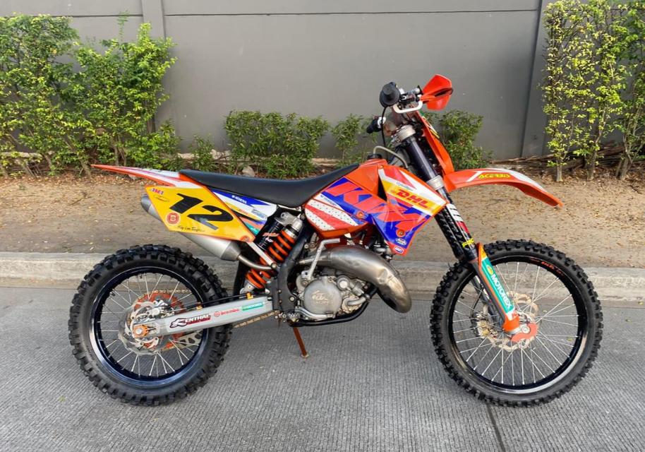 พร้อมขายราคาสุดคุ้ม KTM EXC 125 4