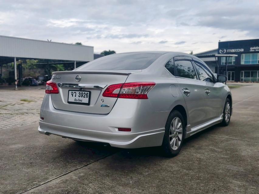 Nissan Slyphy 6