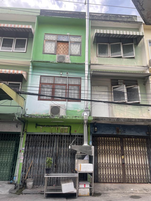 ปล่องดูดควันสแตนเลส