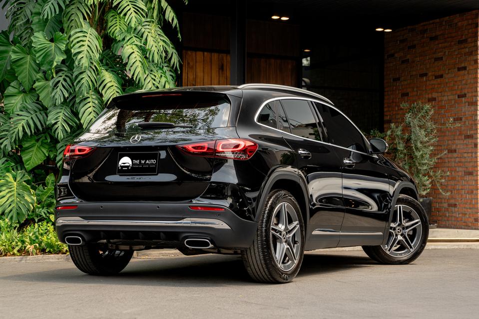 Mercedes-Benz GLA200 AMG Dynamic ปี 2021 👀8,xxx km. ขยี้ตารัวๆ มือสองแบบใดวิ่งน้อยมากก! 2