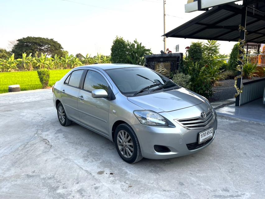 Toyota VIOS E (gen2) ออโต้ ปี13 สภาพสี ให้99% เลย