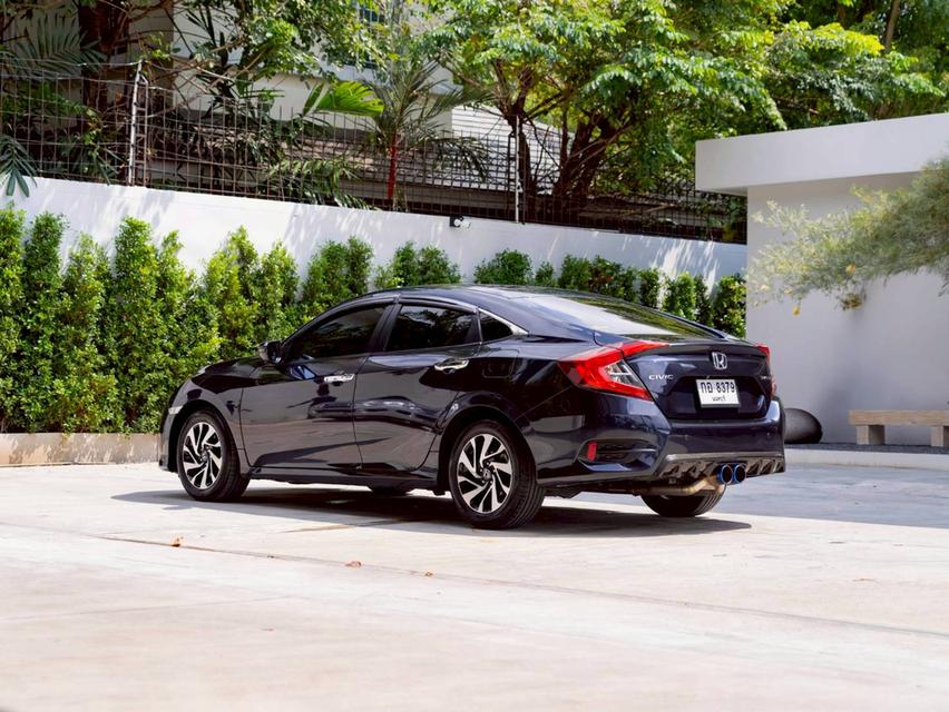 HONDA CIVIC 1.8EL ปีจด 2017