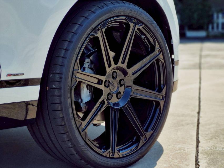 Land Rover Range Rover VELAR R-Dynamic ปี 2019 ไมล์ 3x,xxx km. 15