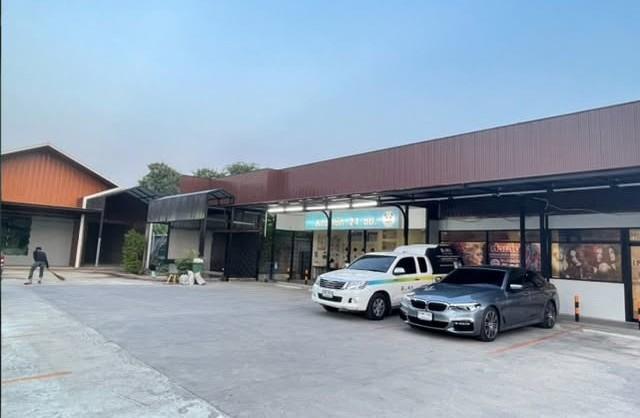 P735 ให้เช่า พื้นที่ อาคาร ขนาด 400-500 ตรม. ซอยอ่อนนุช 66 ติดโลตัส ที่จอดรถ 20 คัน 3