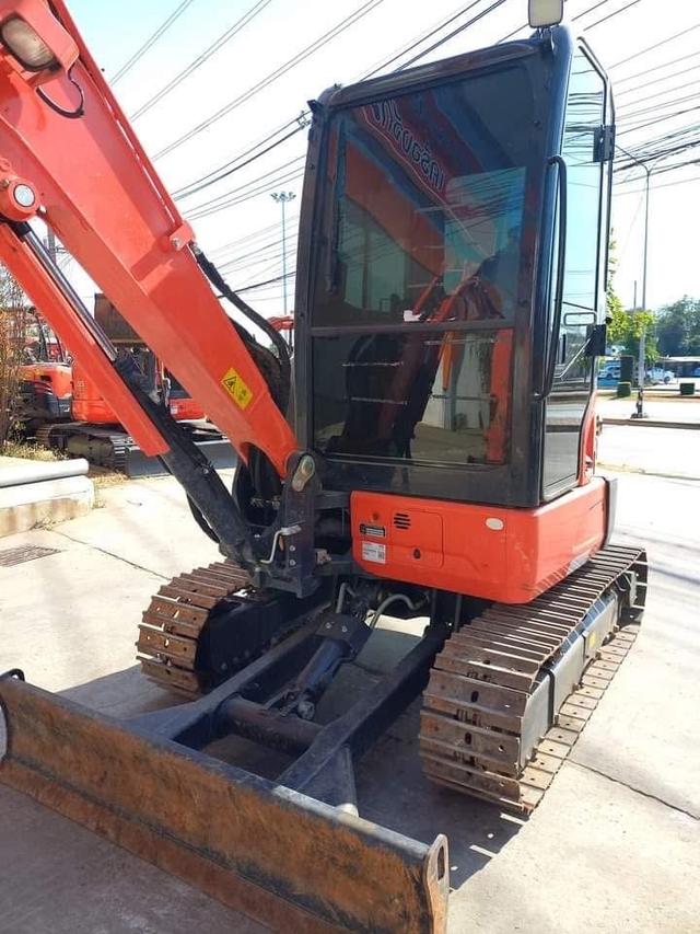 ขายด่วยรถขุด KUBOTA U36 ตู้แอร์ 4