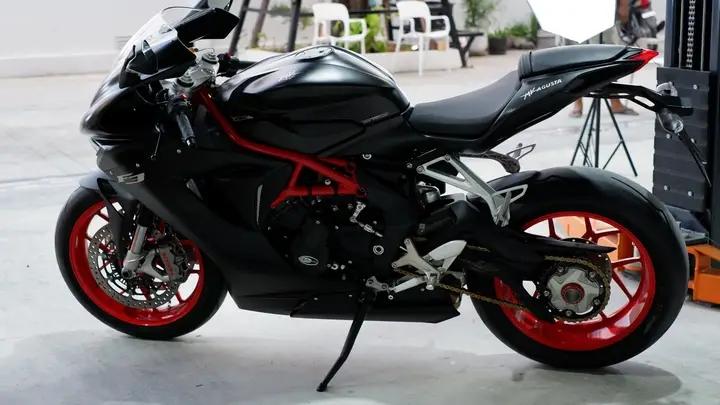 พร้อมขาย MV Agusta F3 5