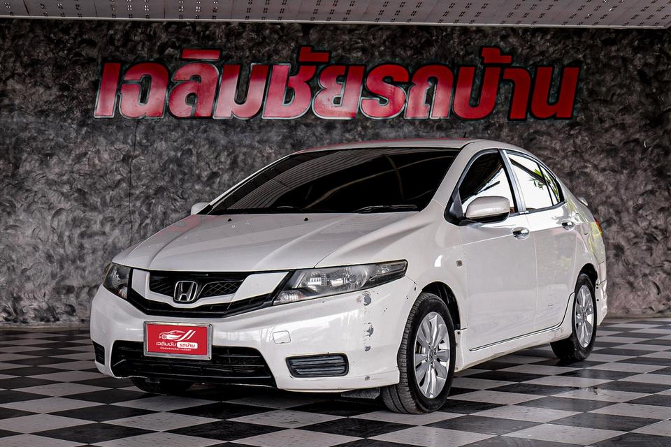 HONDA  JAZZ เครื่องยนต์ 1.5 S ปี 2017
