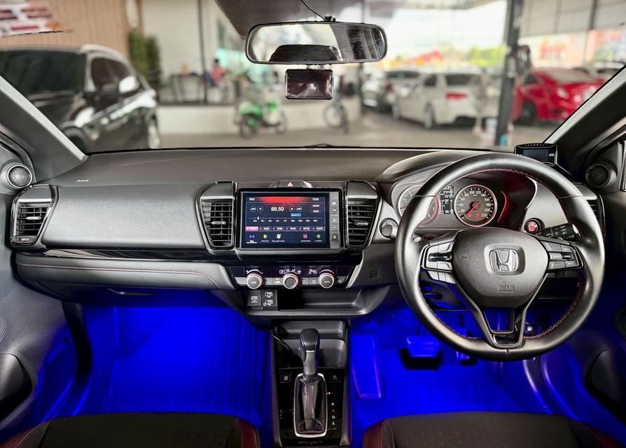 Honda City 1.0RS ปี22 12