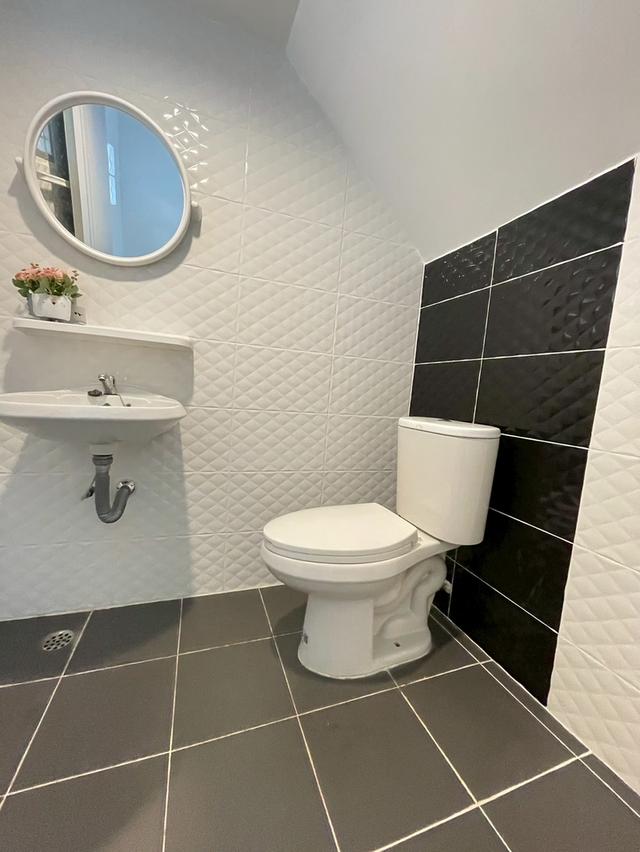 หมู่บ้านพฤกษา18/1 9