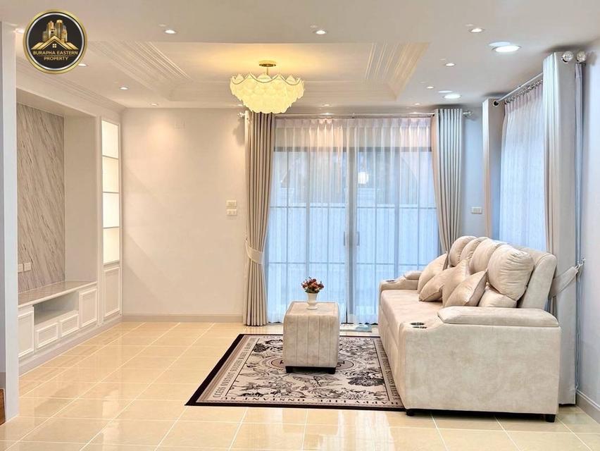 บ้านสวยหรู #หมู่บ้านโฮมทาวน์ศรีราชา หลังเดียวในโครงการ พิกัด📍ศรีราชา  หนองยายบู่ 🏡บ้านแฝดสไตล์เดี่ยว เนื้อที่40.5 ตารางวา 20