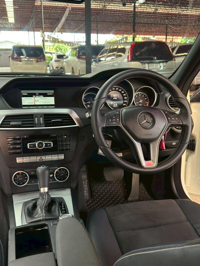 Mercedes Benz C200 W204 Edition C AMG Sport พิเศษ ตัวสุดท้าย ปี 2014 รูปที่ 8