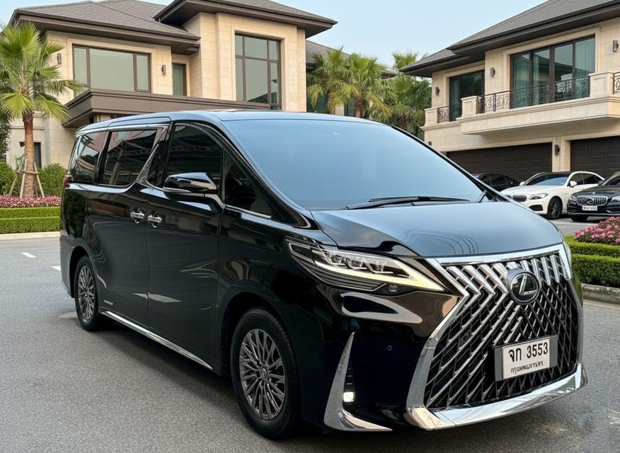 Lexus LM300 Executive 4seats 2020