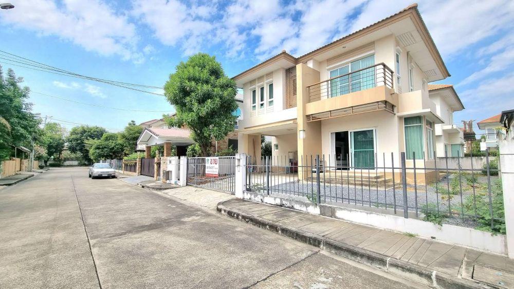 ขายบ้านเดี่ยว 2 ชั้น หมู่บ้านสราญสิริ ประชาอุทิศ – สุขสวัสดิ์ พร้อมเข้าอยู่ ทำเลดี เดินทางสะดวก  2