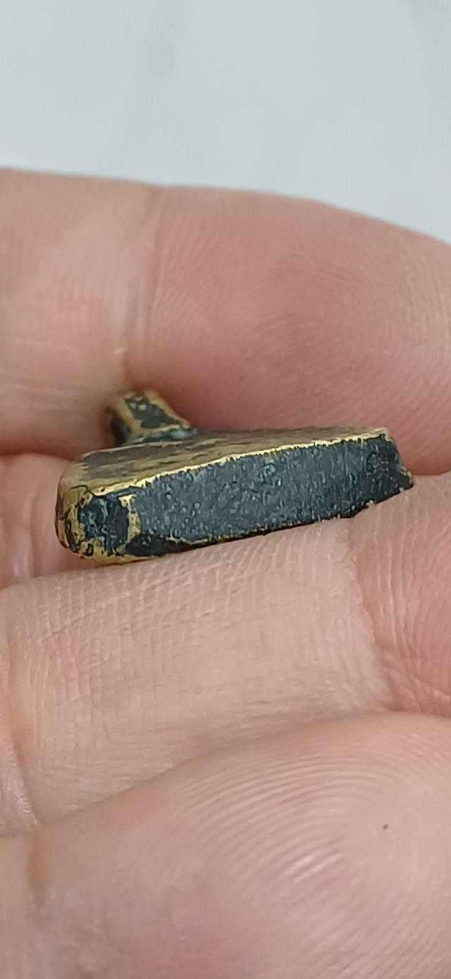 เหรียญหล่อหลวงพ่อเงินพิมพ์จอบใหญ่ อาจารย์แจ๊ะ วัดบางคลานสร้าง ปี 2472 รูปที่ 7