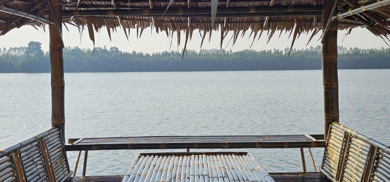 ขายที่ดินติดบึงน้ำใหญ่ บรรยากาศดีเหมือนอยู่ทะเล ใกล้กรุงเทพแค่ 1 ชม 2