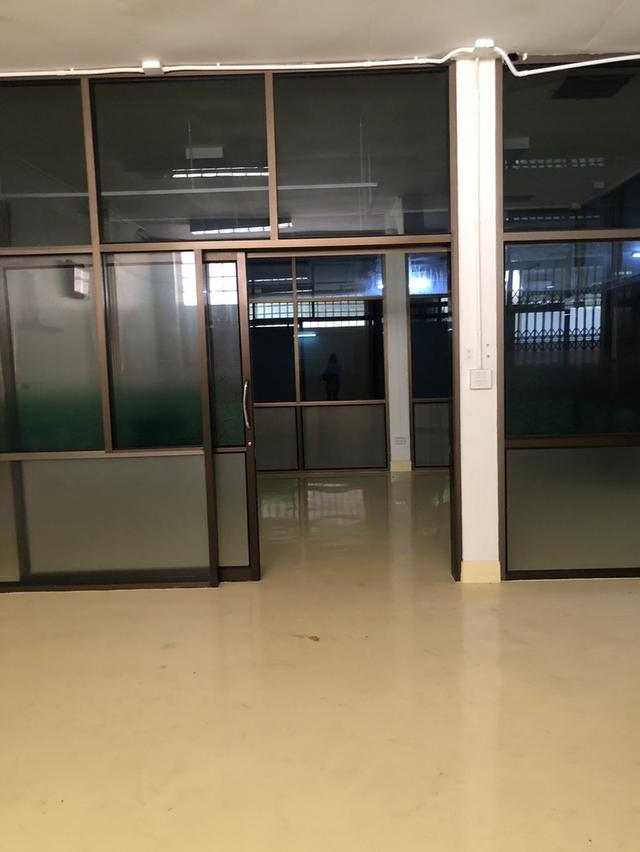 ขายตึกแถว 4 ชั้น  ( ซอยมังกร , MRT วัดมังกร 300 เมตร ) 4