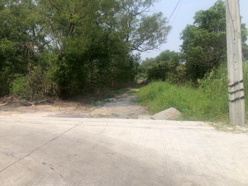 ขายถูกที่สุดในย่านนี้ ที่ดินถนนรามอินทราซอย5 เนื้อที่ 218 ตรว. ขายวาละ 25,000 บาท บางเขน กรุงเทพฯ 6