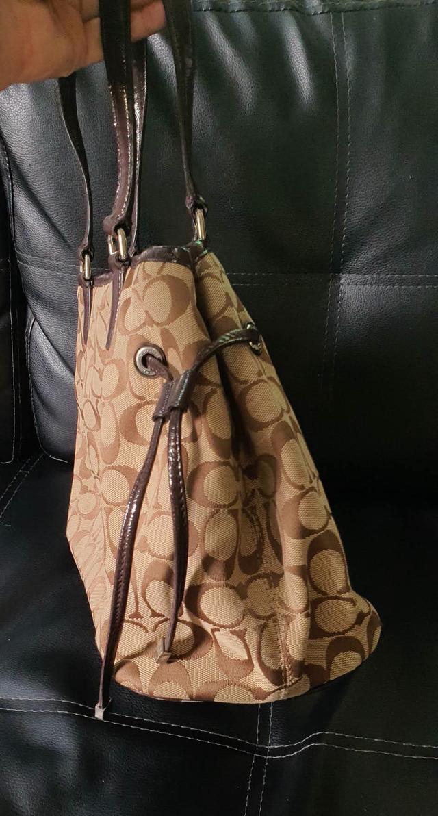 กระเป๋าช้อปปิ้ง Coach รูปที่ 5