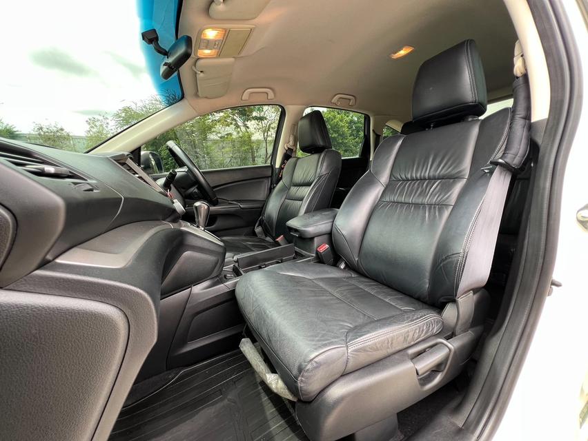 รหัสรถ JRS5640 ถูกมากๆ กับ HONDA CR-V (4WD) 2013 สีขาว 8