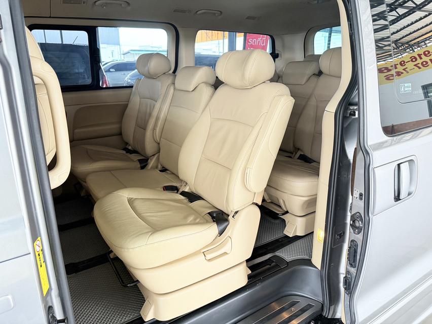 Hyundai H-1 2.5 Deluxe (ปี 2018) Wagon AT 17